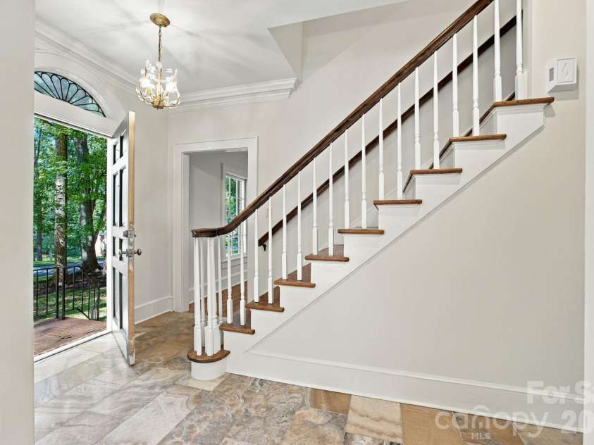 321 Camelot Drive, Salisbury, NC 28144.  MLS# CAR4432322, YatesRealty ID 55657. 