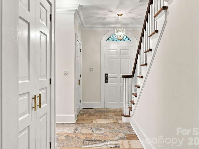 321 Camelot Drive, Salisbury, NC 28144.  MLS# CAR4432322, YatesRealty ID 55657. 