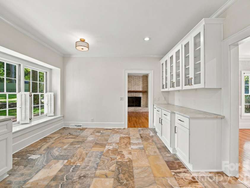 321 Camelot Drive, Salisbury, NC 28144.  MLS# CAR4432322, YatesRealty ID 55657. 