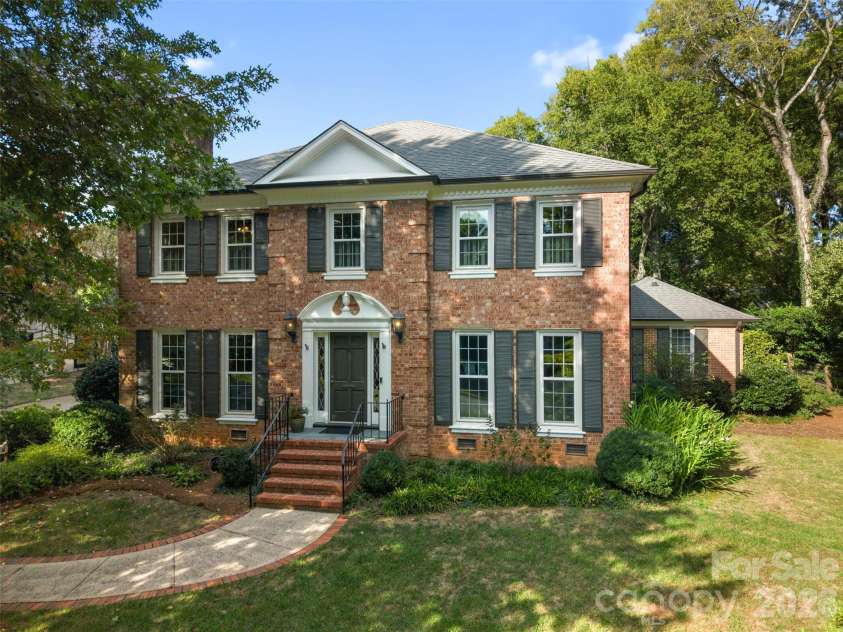 2920 Wickersham Road, Charlotte, NC 28211.  MLS# CAR4432477, YatesRealty ID 55659. 