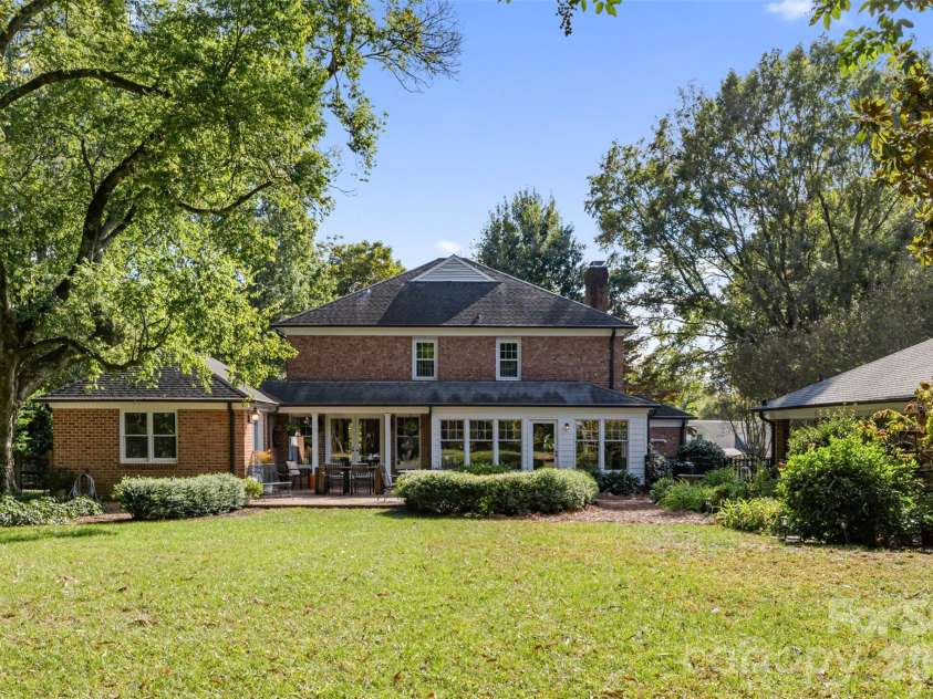 2920 Wickersham Road, Charlotte, NC 28211.  MLS# CAR4432477, YatesRealty ID 55659. 