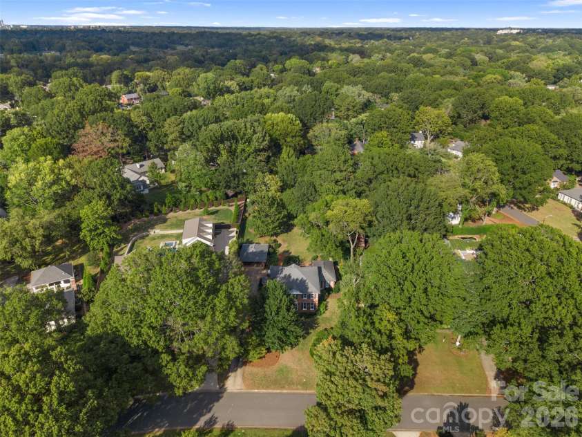 2920 Wickersham Road, Charlotte, NC 28211.  MLS# CAR4432477, YatesRealty ID 55659. 