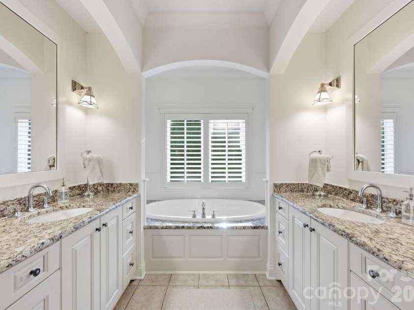 125 Dedham Loop, Mooresville, NC 28117.  MLS# CAR4432254, YatesRealty ID 55660. 