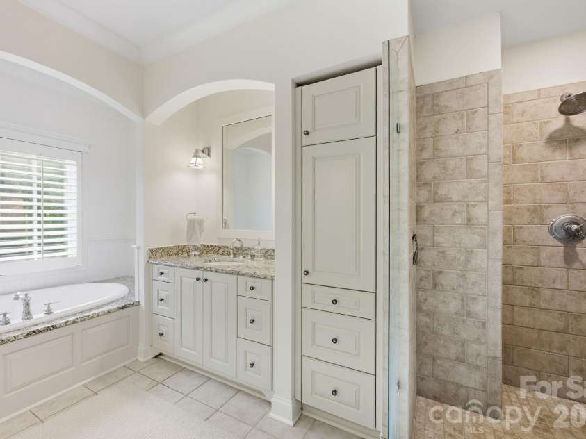 125 Dedham Loop, Mooresville, NC 28117.  MLS# CAR4432254, YatesRealty ID 55660. 