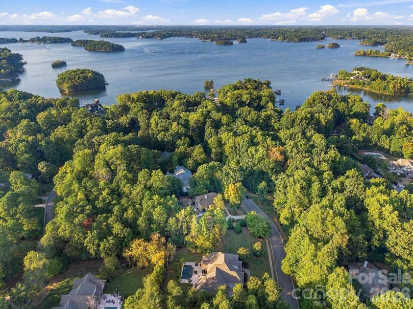 125 Dedham Loop, Mooresville, NC 28117.  MLS# CAR4432254, YatesRealty ID 55660. 