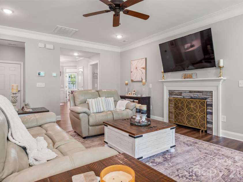 2105 Manor Stone Drive, Indian Trail, NC 28079.  MLS# CAR4432000, YatesRealty ID 55664. 