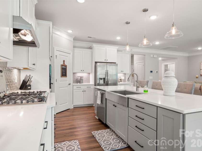 2105 Manor Stone Drive, Indian Trail, NC 28079.  MLS# CAR4432000, YatesRealty ID 55664. 