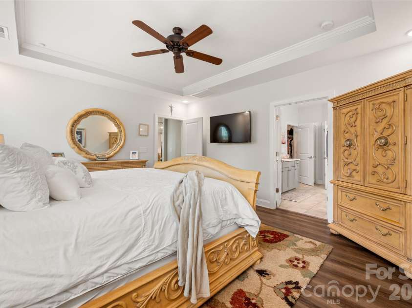2105 Manor Stone Drive, Indian Trail, NC 28079.  MLS# CAR4432000, YatesRealty ID 55664. 