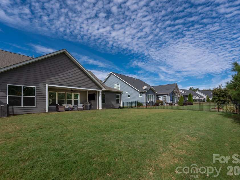 2105 Manor Stone Drive, Indian Trail, NC 28079.  MLS# CAR4432000, YatesRealty ID 55664. 