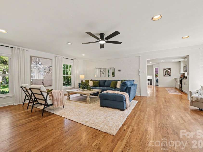2271 Ferncliff Road, Rock Hill, SC 29732.  MLS# CAR4431978, YatesRealty ID 55667. 