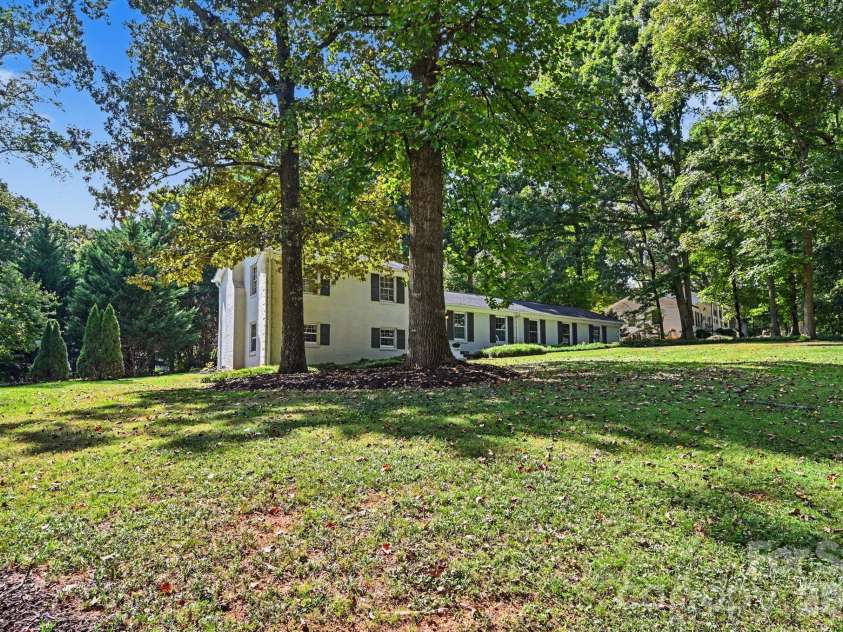 2271 Ferncliff Road, Rock Hill, SC 29732.  MLS# CAR4431978, YatesRealty ID 55667. 