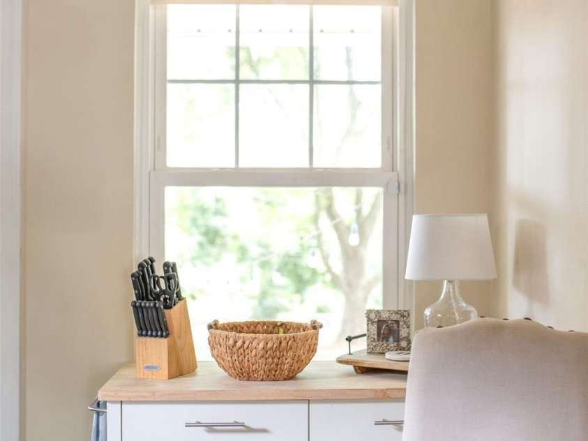 4805 Murrayhill Road, Charlotte, NC 28209.  MLS# CAR4431947, YatesRealty ID 55669. Kitchen window