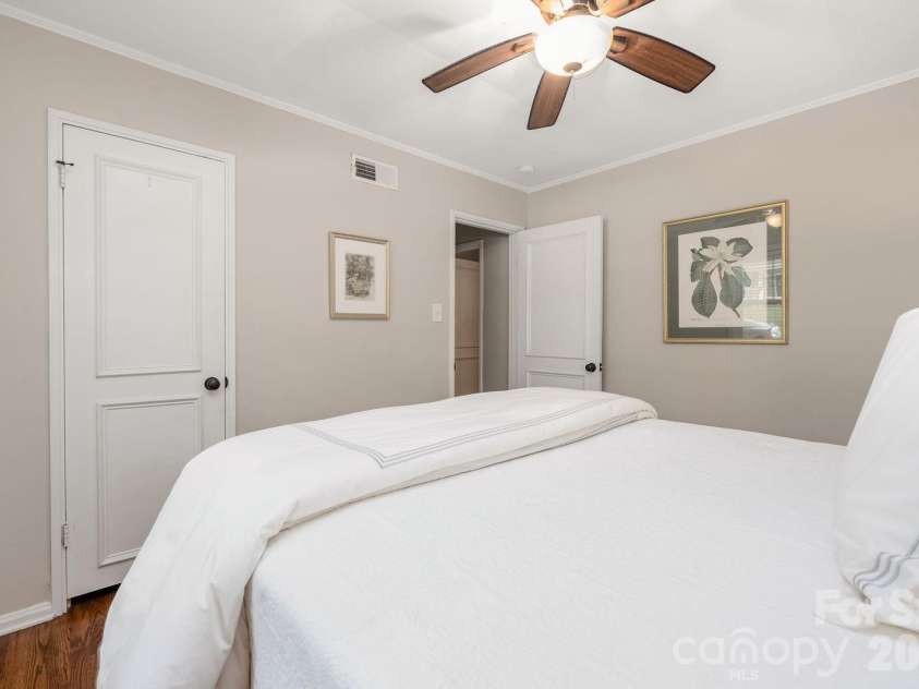 4805 Murrayhill Road, Charlotte, NC 28209.  MLS# CAR4431947, YatesRealty ID 55669. Second bedroom