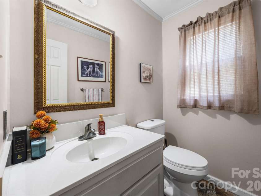 419 Holly Drive, Belmont, NC 28012.  MLS# CAR4431894, YatesRealty ID 55672. 