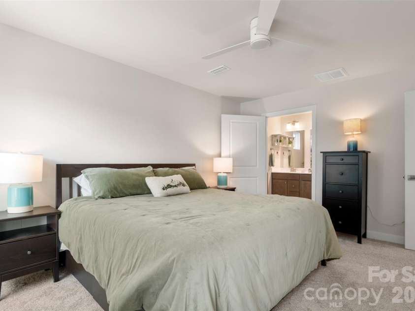 201 Lady Catherine Street, Lancaster, SC 29720.  MLS# CAR4431877, YatesRealty ID 55673. 