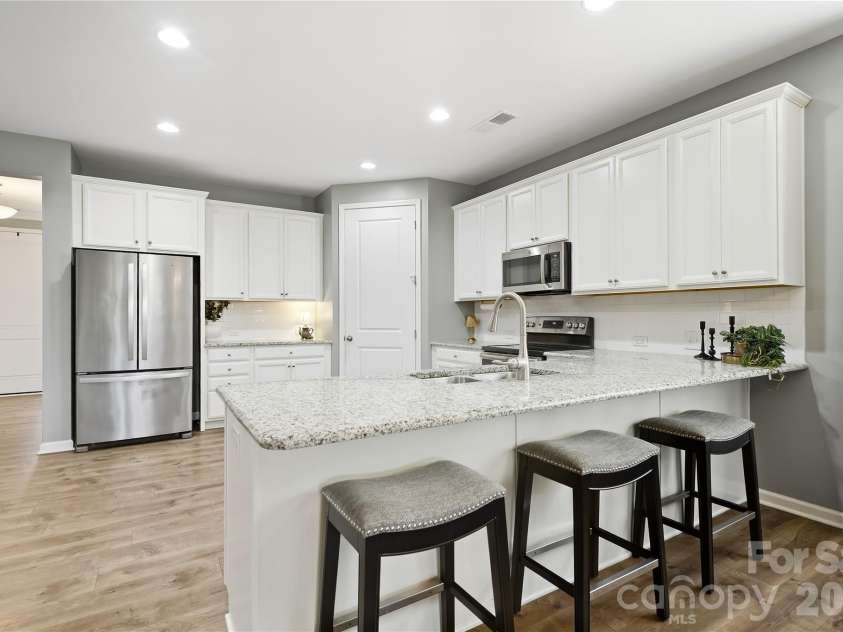 4386 Hunton Dale Road, Concord, NC 28027.  MLS# CAR4431739, YatesRealty ID 55677. 
