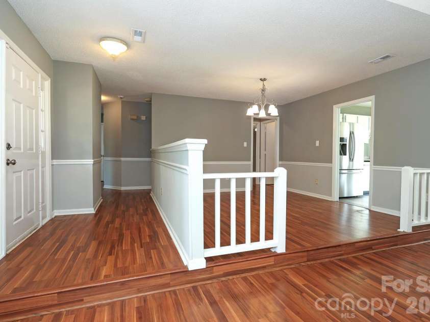 2600 Olde Whitehall Road, Charlotte, NC 28273.  MLS# CAR4431549, YatesRealty ID 55679. 