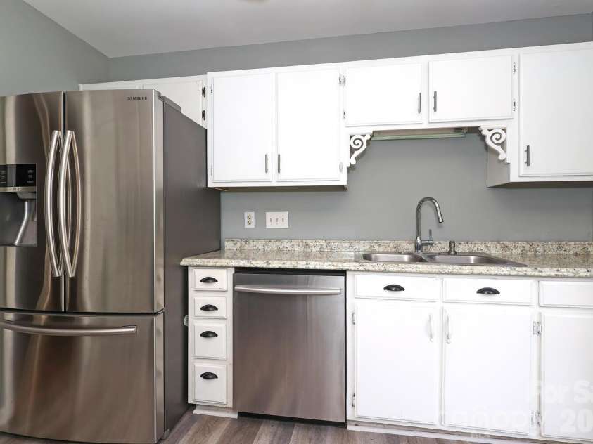 2600 Olde Whitehall Road, Charlotte, NC 28273.  MLS# CAR4431549, YatesRealty ID 55679. 