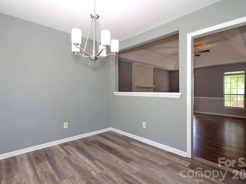 2600 Olde Whitehall Road, Charlotte, NC 28273.  MLS# CAR4431549, YatesRealty ID 55679. 
