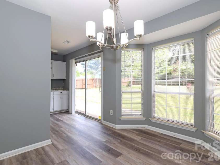 2600 Olde Whitehall Road, Charlotte, NC 28273.  MLS# CAR4431549, YatesRealty ID 55679. 
