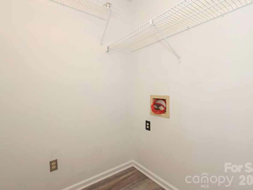 2600 Olde Whitehall Road, Charlotte, NC 28273.  MLS# CAR4431549, YatesRealty ID 55679. 