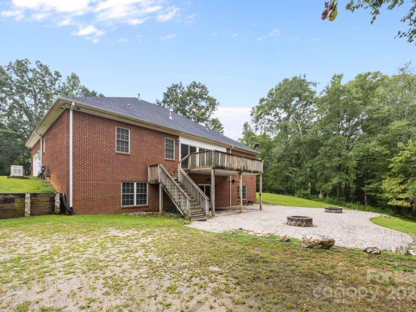 1567 Fayrene Road, Rock Hill, SC 29732.  MLS# CAR4292195, YatesRealty ID 5568. 