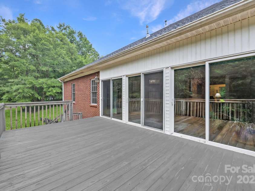 1567 Fayrene Road, Rock Hill, SC 29732.  MLS# CAR4292195, YatesRealty ID 5568. 