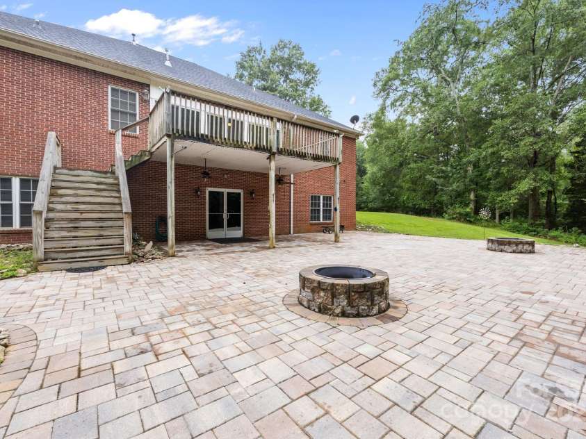 1567 Fayrene Road, Rock Hill, SC 29732.  MLS# CAR4292195, YatesRealty ID 5568. 
