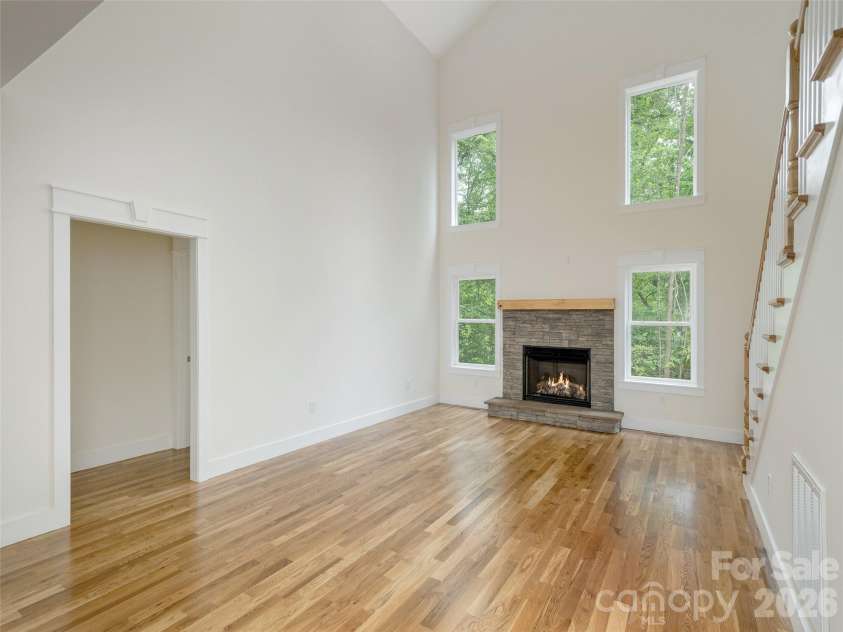 366 Mistletoe Trail, Hendersonville, NC 28791.  MLS# CAR4360606, YatesRealty ID 5568. 