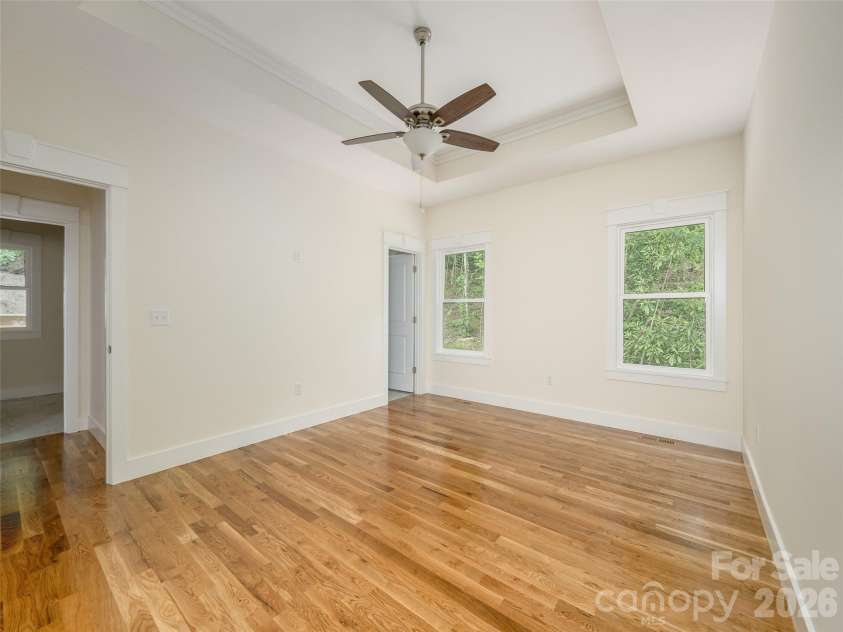 366 Mistletoe Trail, Hendersonville, NC 28791.  MLS# CAR4360606, YatesRealty ID 5568. 