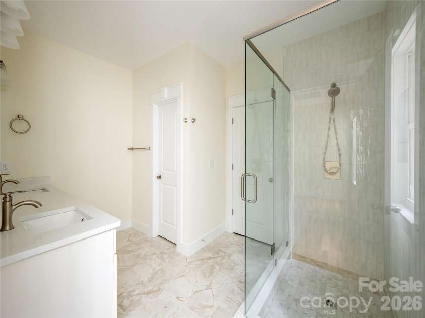 366 Mistletoe Trail, Hendersonville, NC 28791.  MLS# CAR4360606, YatesRealty ID 5568. 