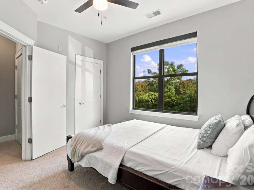 534 McDowell Street, Charlotte, NC 28204.  MLS# CAR4431540, YatesRealty ID 55682. First floor bedroom