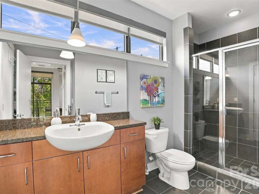 534 McDowell Street, Charlotte, NC 28204.  MLS# CAR4431540, YatesRealty ID 55682. Primary bathroom