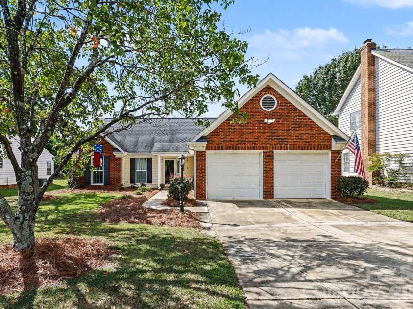 3203 Brookstone Trail, Indian Trail, NC 28079.  MLS# CAR4431545, YatesRealty ID 55684. 