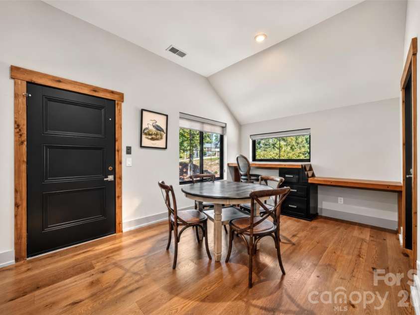 222 Greenbay Road, Mooresville, NC 28117.  MLS# CAR4431505, YatesRealty ID 55686. 
