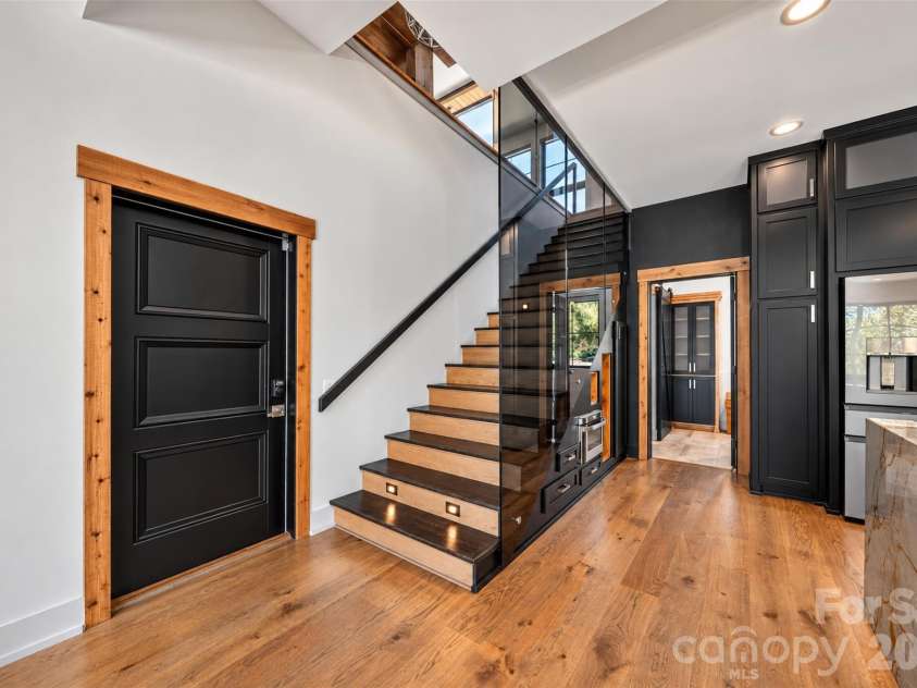 222 Greenbay Road, Mooresville, NC 28117.  MLS# CAR4431505, YatesRealty ID 55686. 