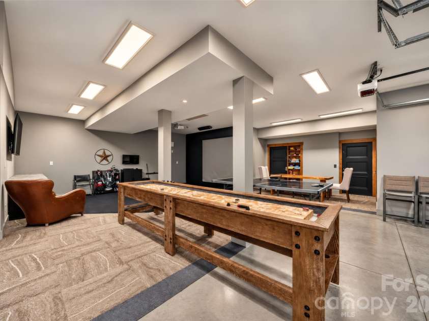 222 Greenbay Road, Mooresville, NC 28117.  MLS# CAR4431505, YatesRealty ID 55686. 