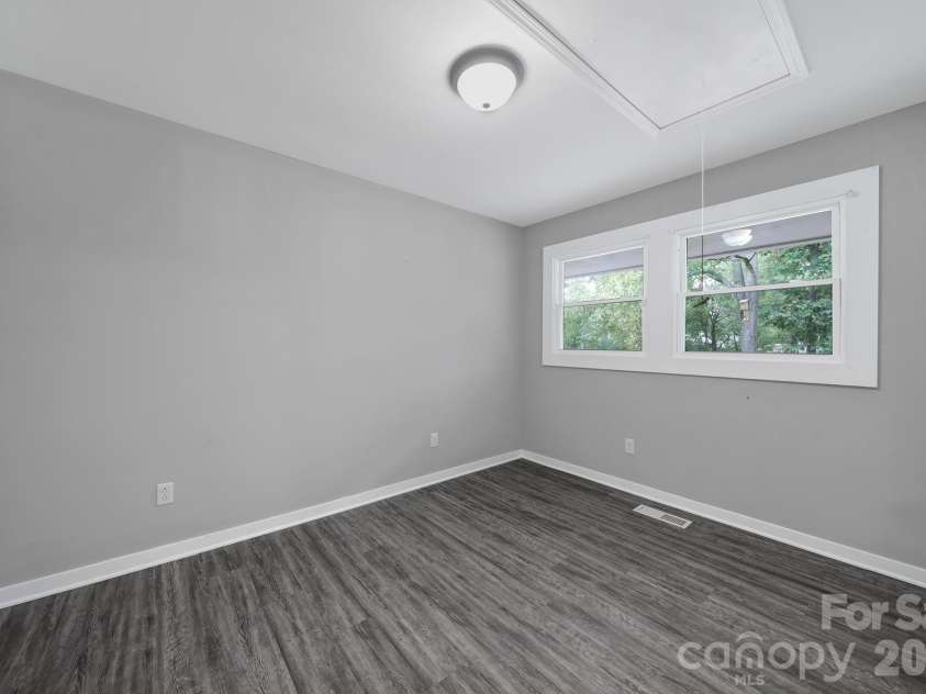 1064 Stonewall Avenue, Rock Hill, SC 29730.  MLS# CAR4431396, YatesRealty ID 55689. Bedroom 1