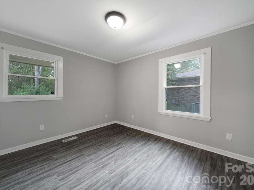 1064 Stonewall Avenue, Rock Hill, SC 29730.  MLS# CAR4431396, YatesRealty ID 55689. Bedroom 2