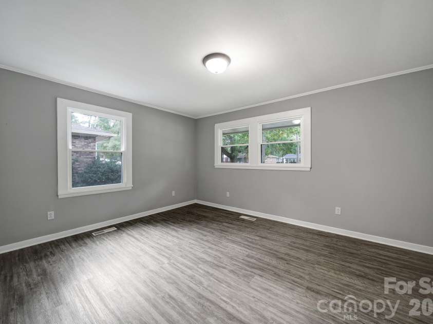 1064 Stonewall Avenue, Rock Hill, SC 29730.  MLS# CAR4431396, YatesRealty ID 55689. Bedroom 3