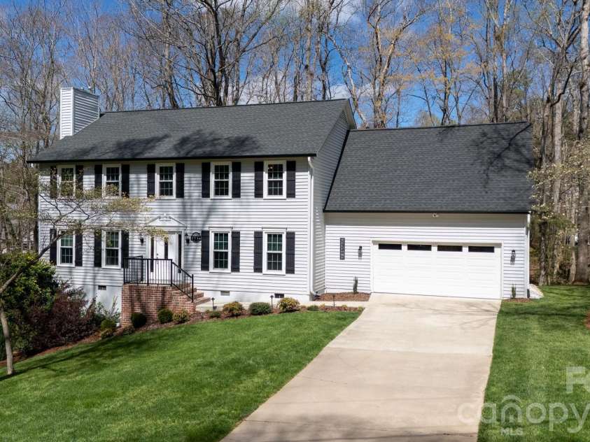 2736 Tiffany Drive, Rock Hill, SC 29732.  MLS# CAR4360633, YatesRealty ID 5569. 