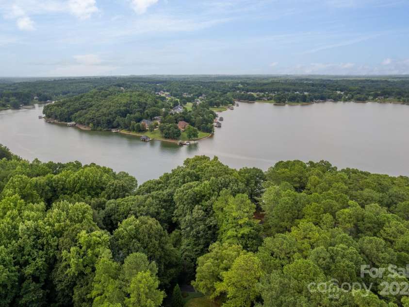 80 Fairview Farms Road, Shelby, NC 28150.  MLS# CAR4160365, YatesRealty ID 5569. 