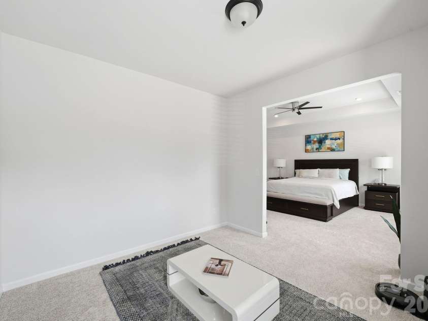 6109 Sunspear Lane, Charlotte, NC 28212.  MLS# CAR4431366, YatesRealty ID 55695. 