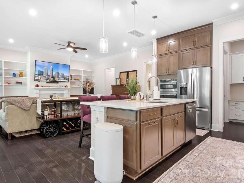 3225 Everly Enclave Way, Charlotte, NC 28210.  MLS# CAR4431294, YatesRealty ID 55698. 