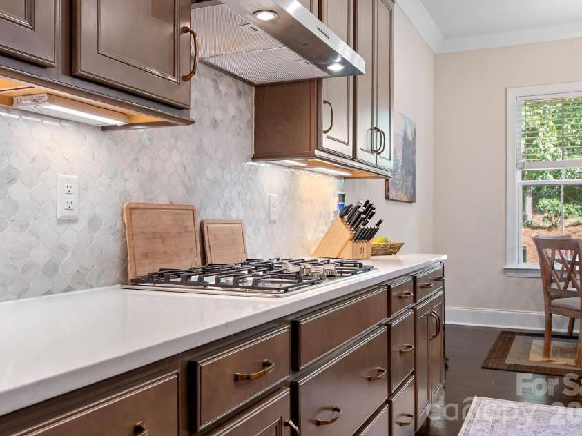 3225 Everly Enclave Way, Charlotte, NC 28210.  MLS# CAR4431294, YatesRealty ID 55698. 