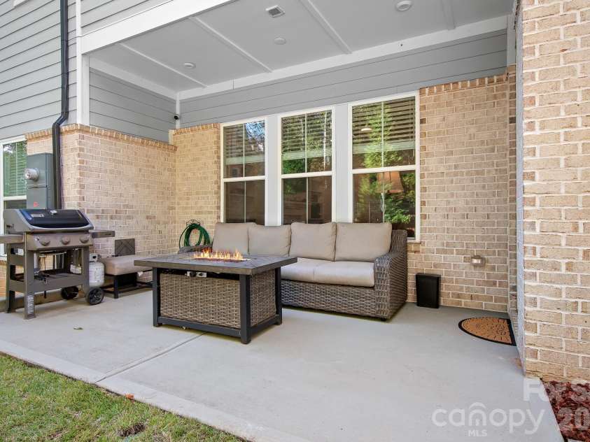 3225 Everly Enclave Way, Charlotte, NC 28210.  MLS# CAR4431294, YatesRealty ID 55698. 
