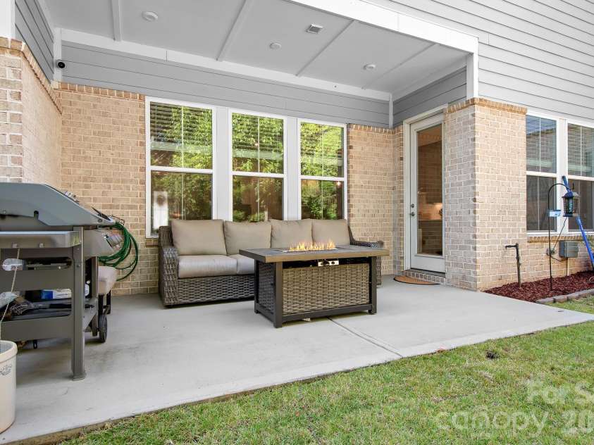 3225 Everly Enclave Way, Charlotte, NC 28210.  MLS# CAR4431294, YatesRealty ID 55698. 