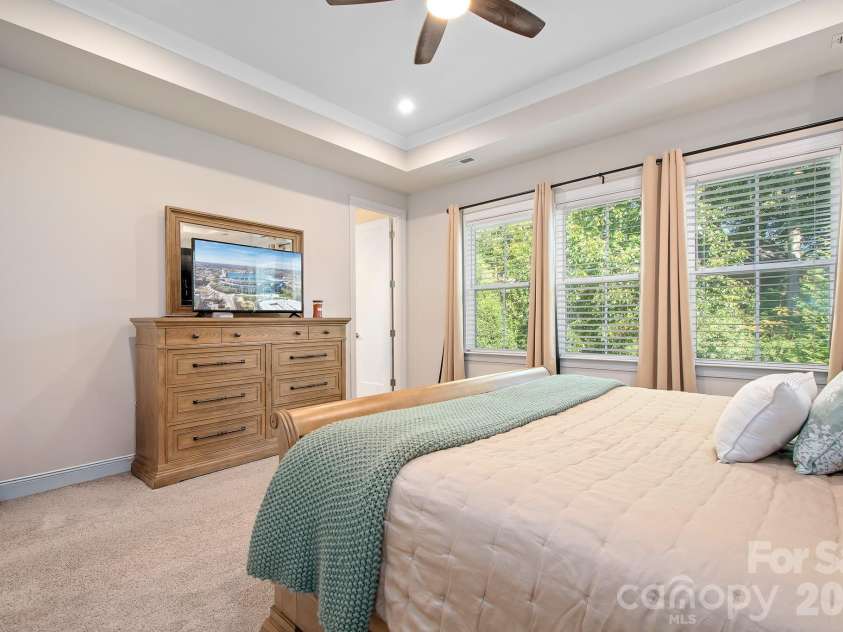 3225 Everly Enclave Way, Charlotte, NC 28210.  MLS# CAR4431294, YatesRealty ID 55698. 