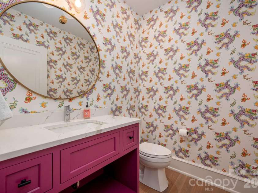 2111 Cortelyou Road, Charlotte, NC 28211.  MLS# CAR4431155, YatesRealty ID 55699. Half bath upstairs