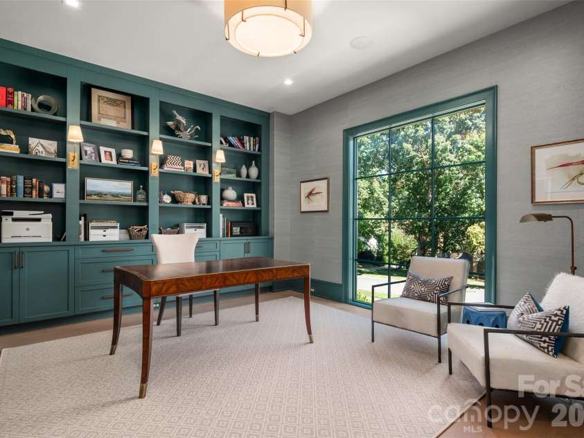2111 Cortelyou Road, Charlotte, NC 28211.  MLS# CAR4431155, YatesRealty ID 55699. Office